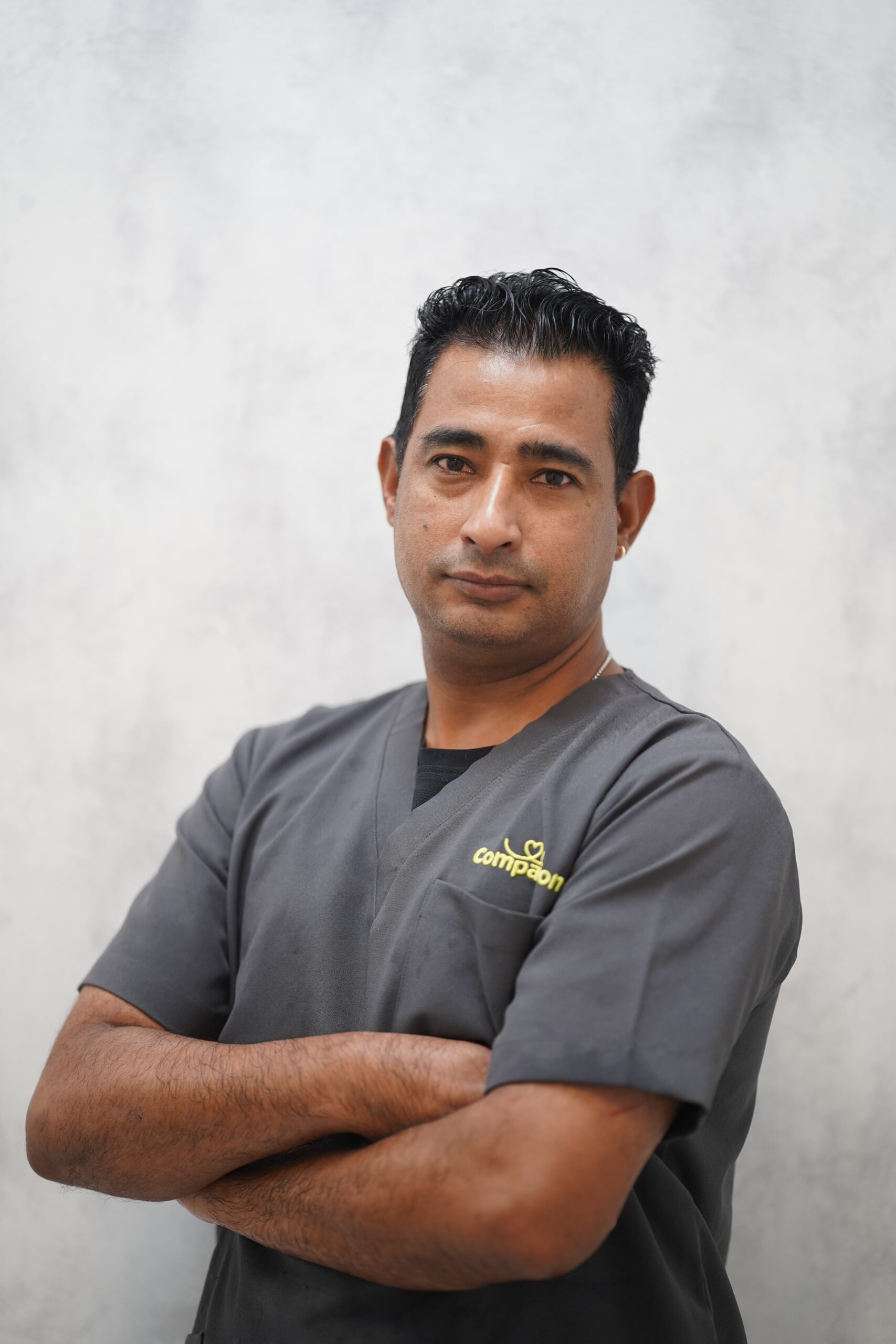 Binod asst groomer cum handler